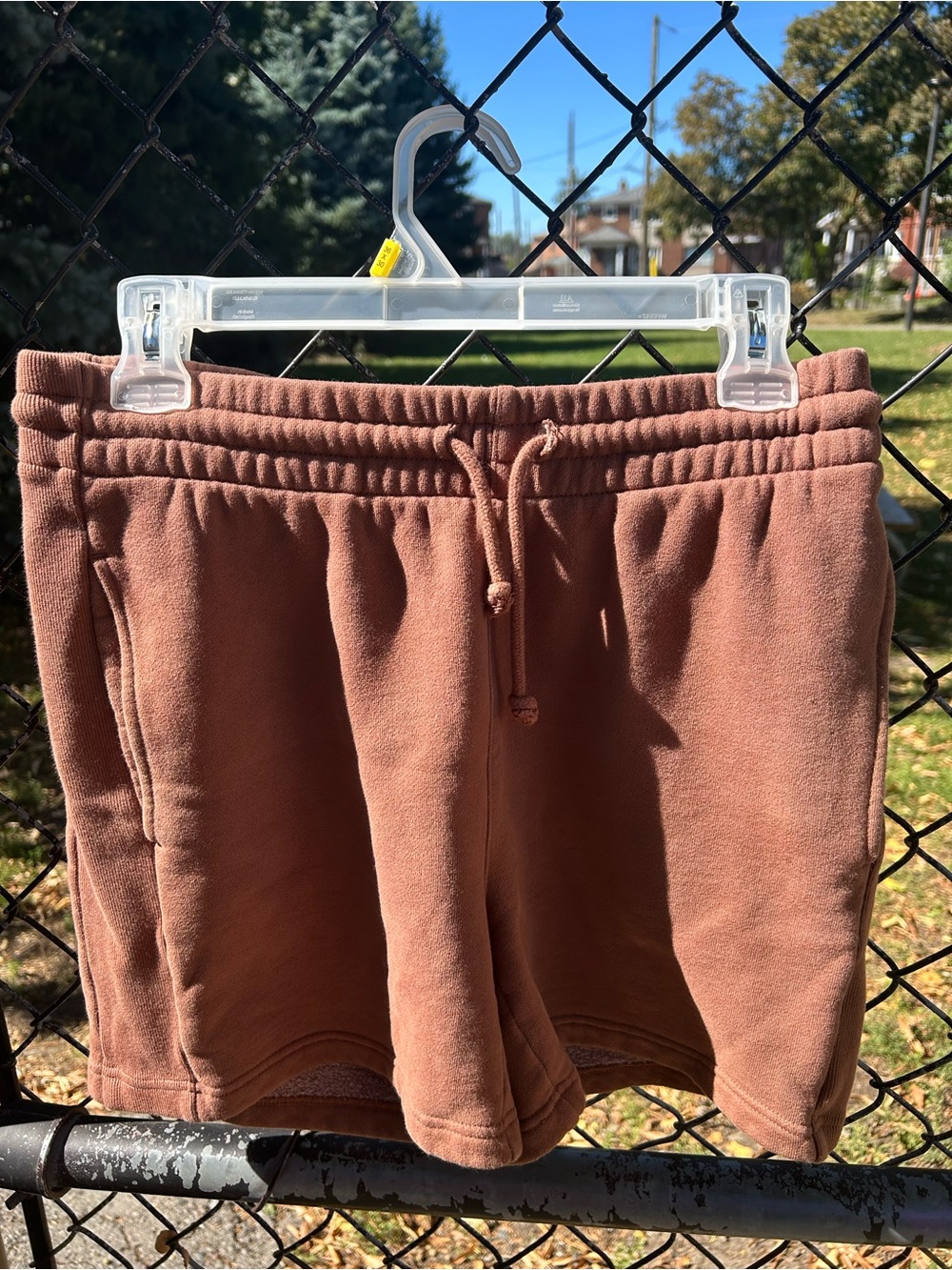 Aritzia Tna Cozy Fleece Boyfriend Sweat Shorts - Rust Brown / Rose - Size Small